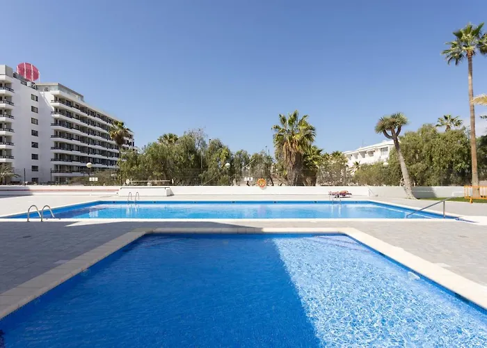 Home2Book Las Americas Apartment Terrace